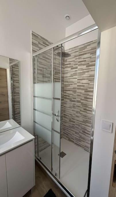L'Esplanade Apartman Calais Kültér fotó